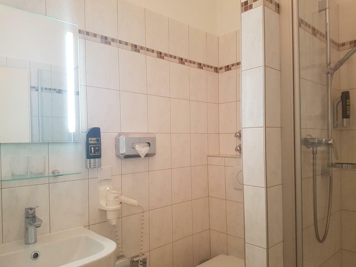 Pension Villa Inge بادن المظهر الخارجي الصورة